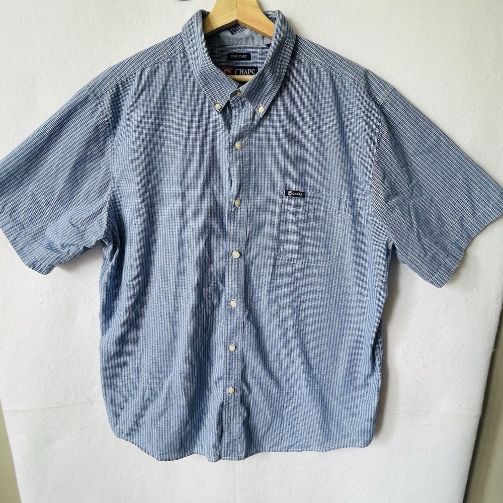 Chaps Men's Short Sleeve Shirt ,XXL, Light Blue Button Down,pocket W Logo, EUC